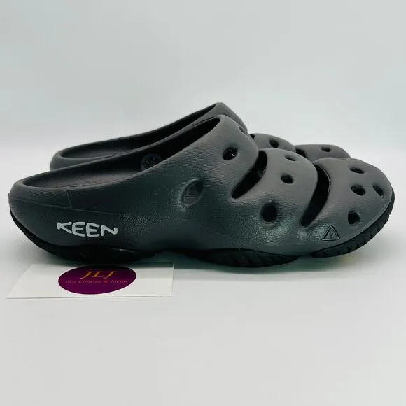 NEW KEEN Women's Yogui Slip On Comfort Clogs Magnet/Black 1026246 Size 9