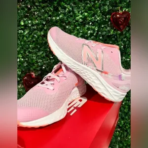 🌟New Kids New Balance® Arishi V2 Grade School Running Shoes🌟