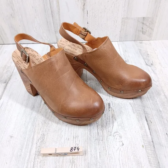 NEW Kork Ease Darby Brown Leather Studded Slingback Block Heel Clogs #874