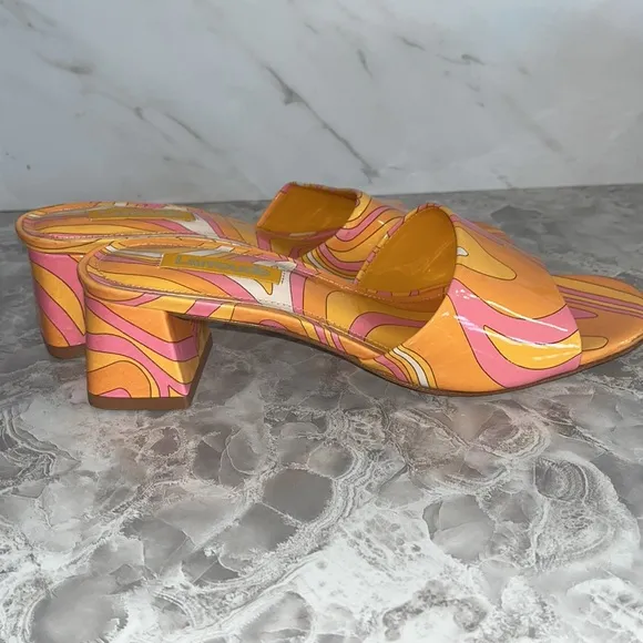 NEW Larroude Brigitte patent Leather orange printed block heel mules sz 6