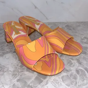 NEW Larroude Brigitte patent Leather orange printed block heel mules sz 6