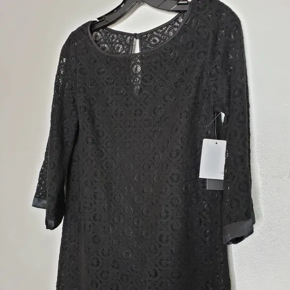 NEW Laundry by Shelli Segal Black Medallion Lace Dress Slip Classic Summer Chic
