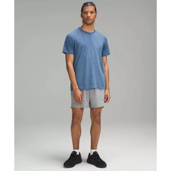New Lululemon License to Train Linerless Short 7&quot; in Rhino Grey Medium