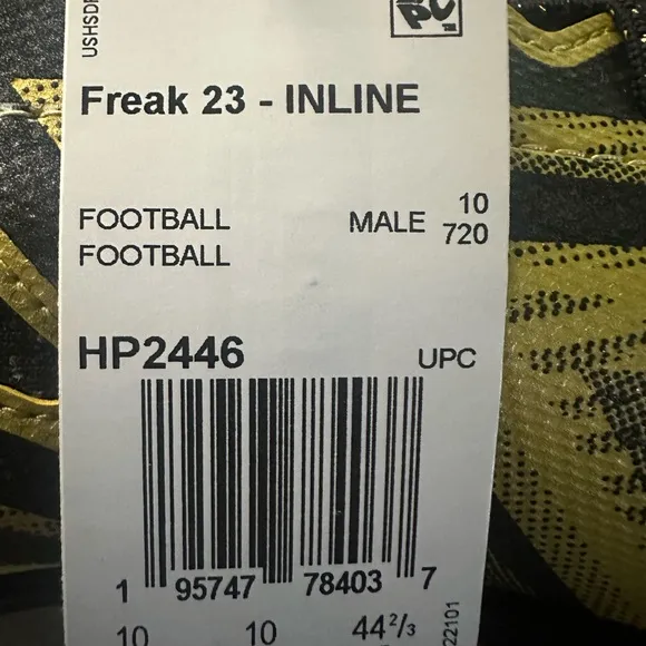New Mens Adidas Freak-23 Inline Football Cleats Black Gold HP2446 Men’s Size