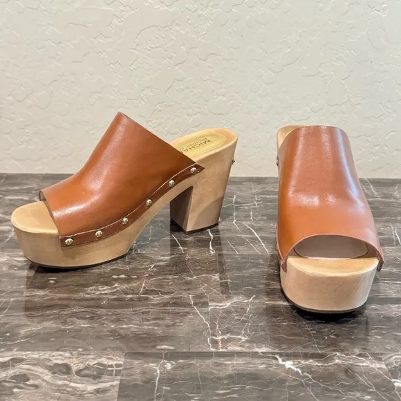 NEW Michael Kors Beatrice Slide Leather Open Toe Clogs