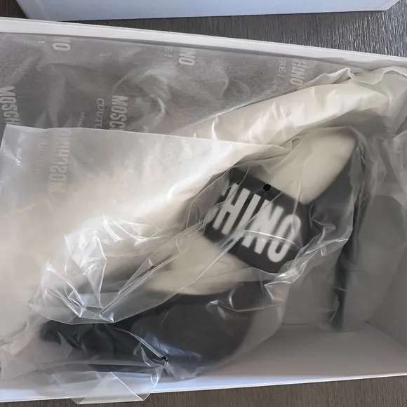 New Moschino Slingback Heels