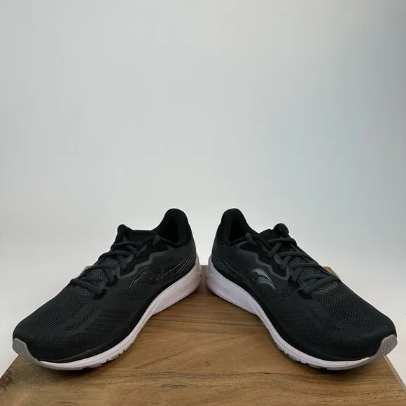 New NIB Mens Saucony Ride 14 Black Athletic Road Running Shoes Sneaker Size 12 M