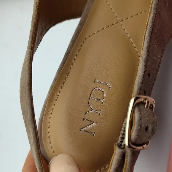 NEW NYDJ Faelynn Slingback Heels in  Suede. $139