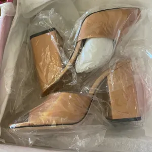 New! Paris Texas 4in Peach Mules