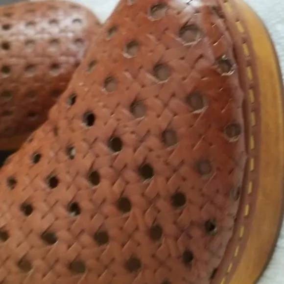 New Patricia Nash Lorena Clogs