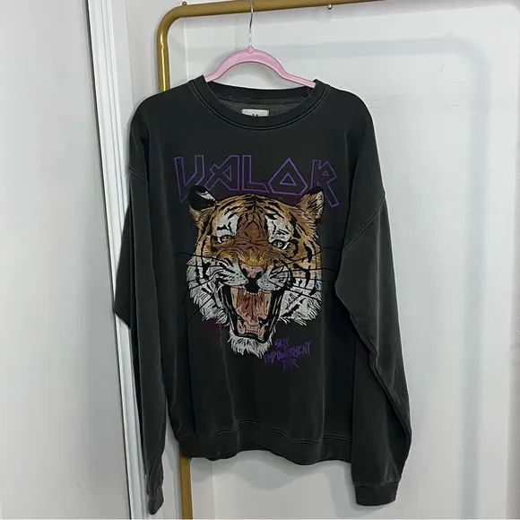 New Pepper &amp; Rose Boutique Leopard Vintage Wash Crewneck Sweater XL