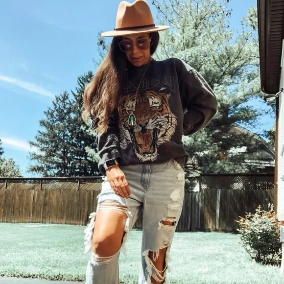 New Pepper &amp; Rose Boutique Leopard Vintage Wash Crewneck Sweater XL