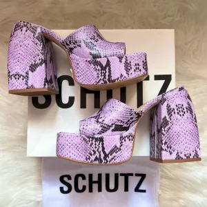 New! Rare SCHUTZ Aretha Chunky Snake Leather Embossed Mules