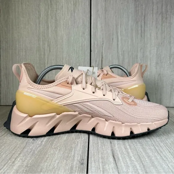 NEW Reebok Zig Kinetica 3 Pink Running Sneaker Athletic Shoes Women’s Size 10.5
