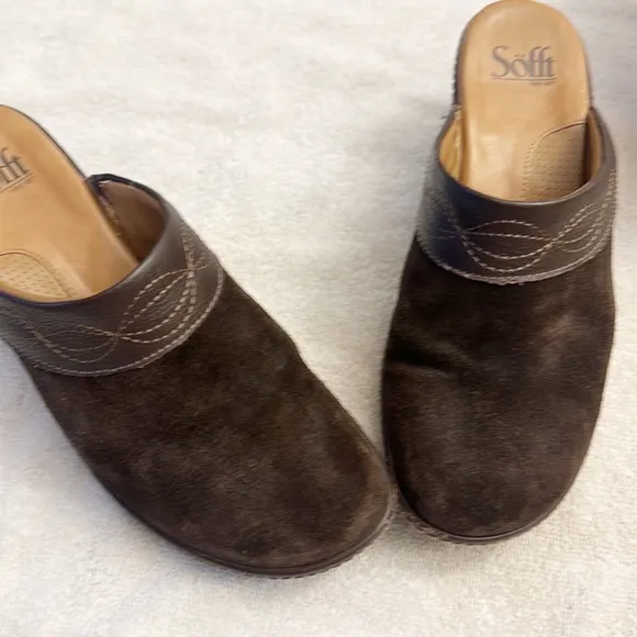 NEW SOFFT x Zappos Brown Suede Comfort Clogs heels women size 8