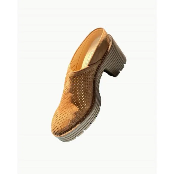 NEW SOFTWAVES women mansi sandal in cognac