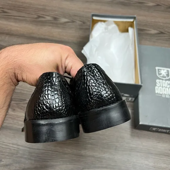 NEW Stacy Adams Black EEL Wingtip Oxfords 9.5 M