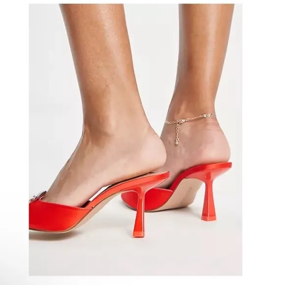 New! STEVE MADDEN Luxe City Embellished Satin Heeled Mules