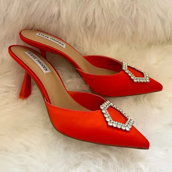 New! STEVE MADDEN Luxe City Embellished Satin Heeled Mules