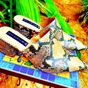 NEW STEVEN BY STEVE MADDEN SELMA PYTHON EMBOSSED MULES TAUPE/BLACK 8.5