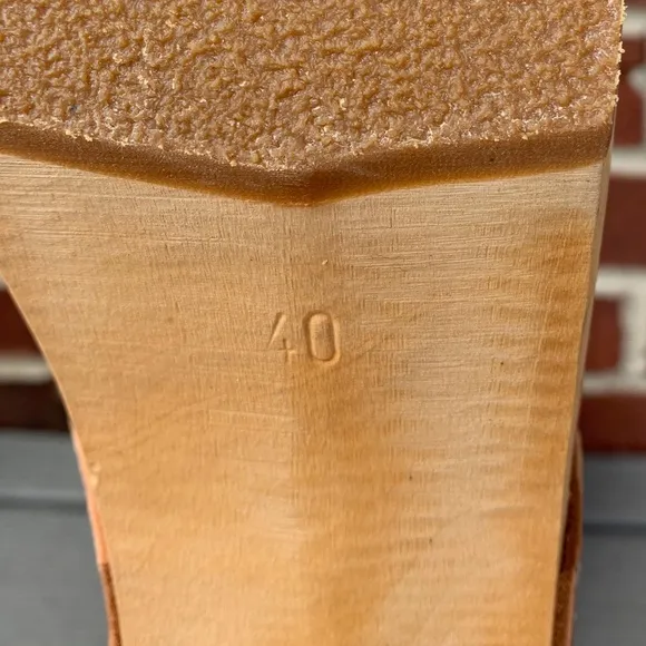 New Swedish Hasbeens Classic Clogs, 40/10