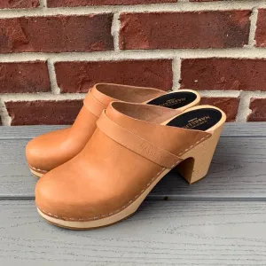 New Swedish Hasbeens Classic Clogs, 40/10