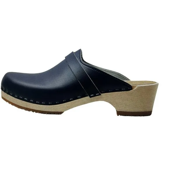 New VERKA 'Ledig' Swedish Clogs in Blueberry Size 37 or US 6 - 6.5