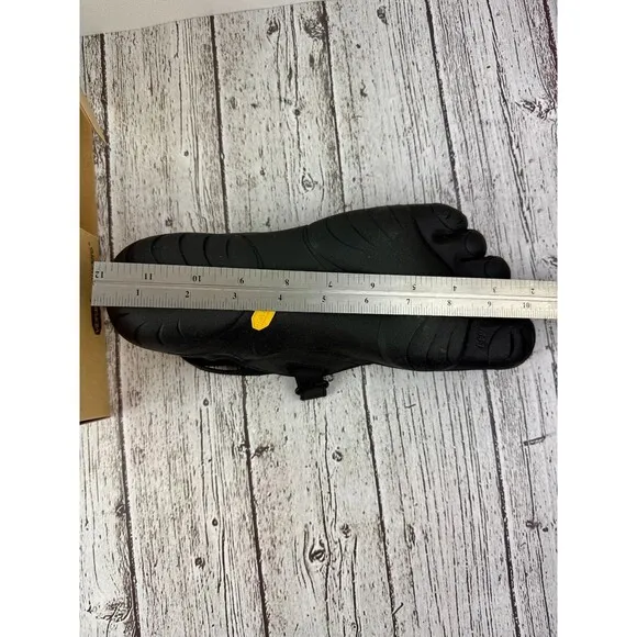 NEW Vibram FiveFingers KSO M41 Men 8–8.5 Women 9.5–10 Barefoot Trail Shoes black