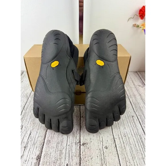 NEW Vibram FiveFingers KSO M41 Men 8–8.5 Women 9.5–10 Barefoot Trail Shoes black