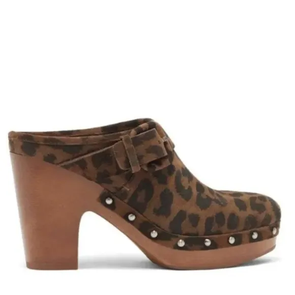 NEW Vince Camuto Leopard Studded Buckle Detail Platform Clogs