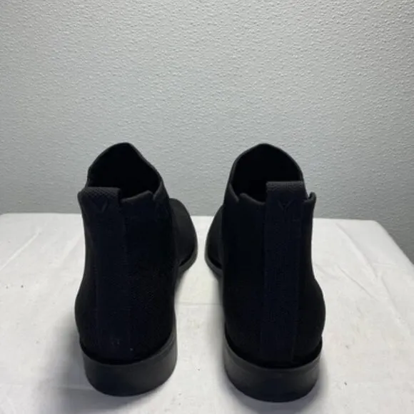 NEW VIVAIA Ryan 2.0 Slip On Black Mesh Water Repellant Knit Booties Size 9.5