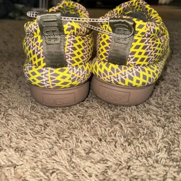 NEW Women’s UGG Maxi Heritage Braid Clogs Sz. 10 Burnt Olive