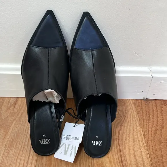 New! Zara 6.5 Black leather pointed toe block heel mules.