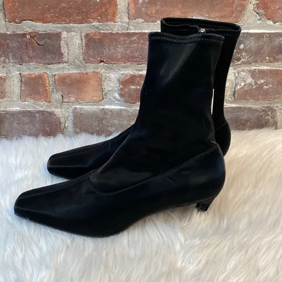 New Zara Black Kitten Heel Stretch Booties, Size 8