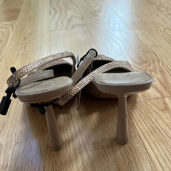 New! Zara women’s 9, natural rhinestone slingback heels.