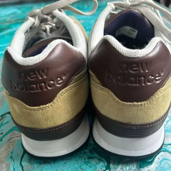 New Balance 574 Sneakers Running Shoes Mens 10.5 Great Used Condition