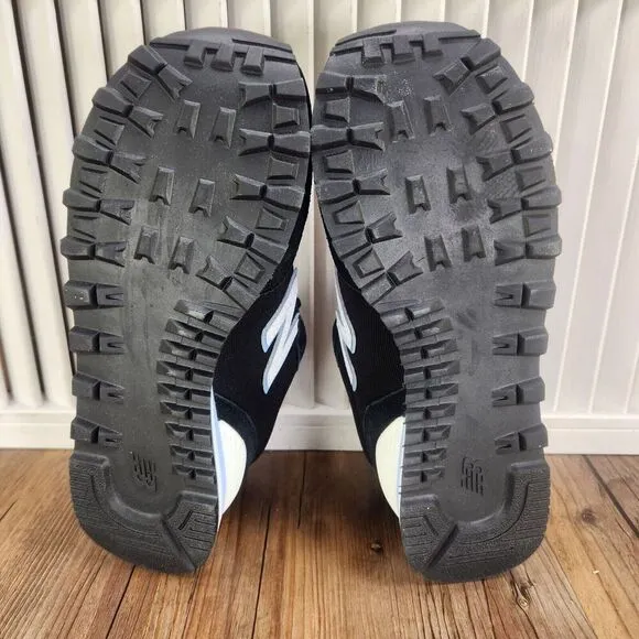 New Balance Classics 515 v3 Womens Sz 6 B Black Running Sneakers Shoes WL515CO3