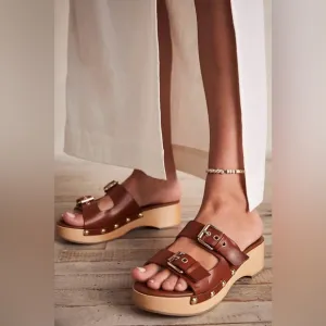 New🌟Fiona Buckle Clogs