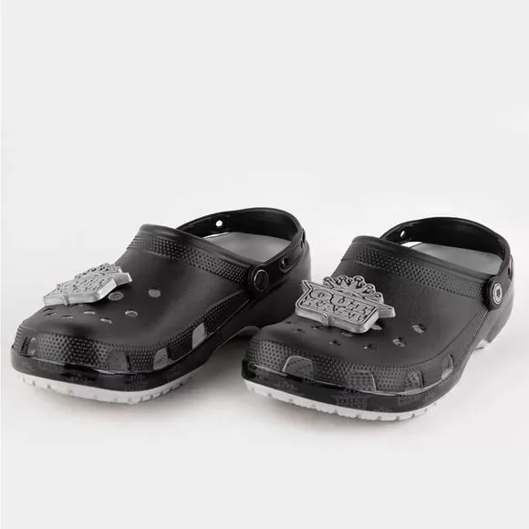 NEW NWT Crocs x‎ Outkast Classic Clog Clogs Black &amp; Silver Size Womens 10 Mens 8