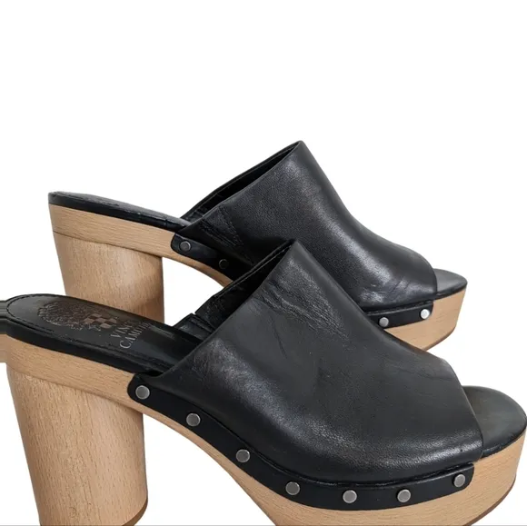 NEW....Vince Camuto Haydorn Black Clogs....Size 10