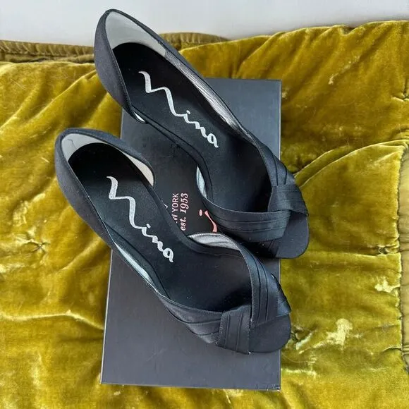 Nia Black Satin Peep Toe Kitten Heels NWT 6.5