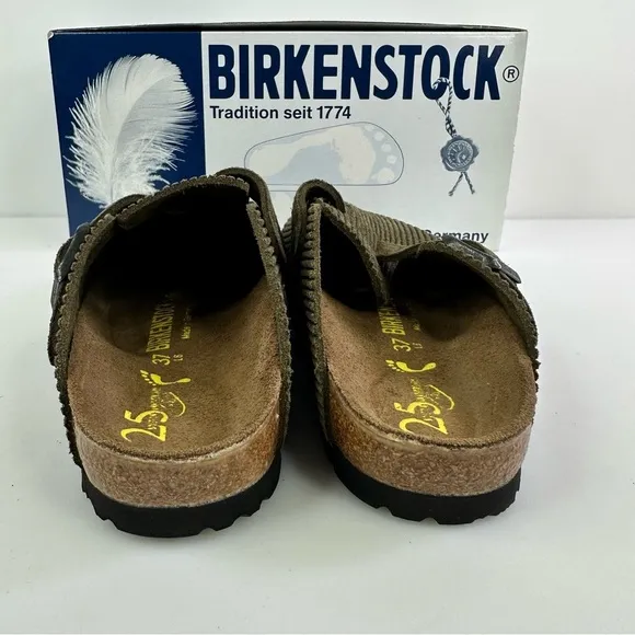 NIB Birkenstock Women's Olive Green Boston 25th Anniversary Clogs - Size 6