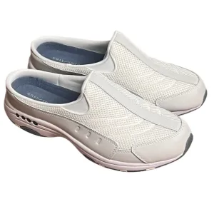 NIB Easy Spirit Women's Traveltime Classic White Clogs Size 10