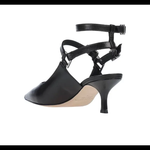 NIB Liviana Conti Italian shoes kitten heels 39. 9