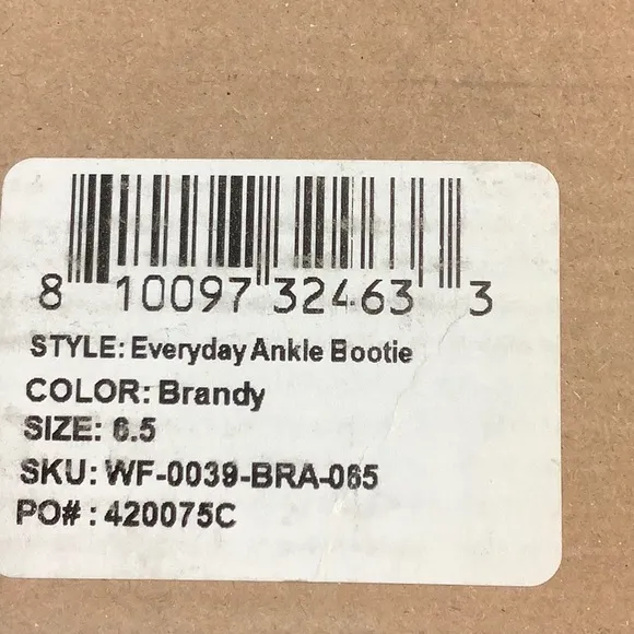 NIB Nisolo Everyday Ankle Bootie in Brandy