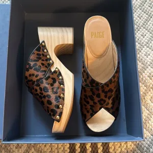 NIB PAIGE Jules Animal Leopard Print Clog heel mules women size 6