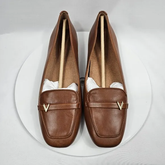 NIB Vionic Hayes Skimmers Ballet Flat Loafer Slip-On VioMotion Leather Tan 8.5