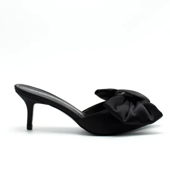 NIB WOMEN'S BLACK SATIN BOW KITTEN HEELS