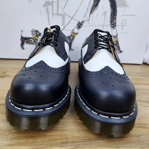 ☔️🩵NIB Dr. Martens 3989 Black &amp; White Bex Smooth Leather Brogue Oxfords Size 8