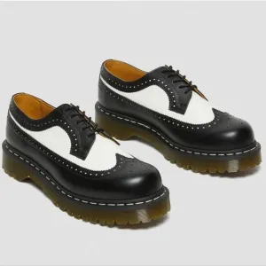 ☔️🩵NIB Dr. Martens 3989 Black &amp; White Bex Smooth Leather Brogue Oxfords Size 8